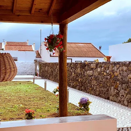 Casa Do Moinho * Πόντα Ντελγκάντα